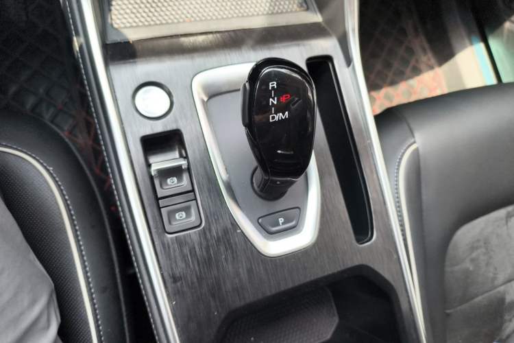 Used Haval H6 2023 National Trend Edition 1.5T Automatic Urban Version Gear Lever