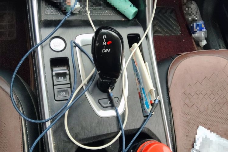 Used Haval H6 2023 National Trend Edition 1.5T Automatic Urban Version Gear Lever