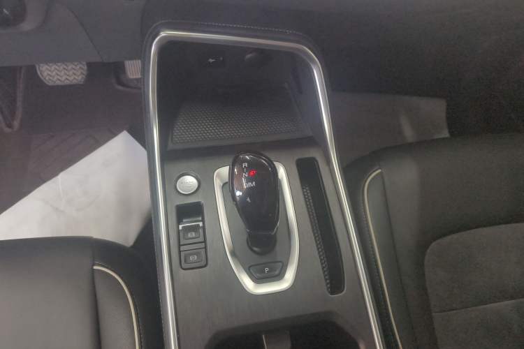 Used Haval H6 2023 National Trend Edition 1.5T Automatic Urban Version Gear Lever