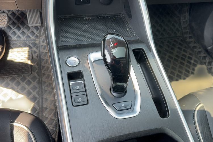 Used Haval H6 2023 National Trend Edition 1.5T Automatic Urban Version Gear Lever
