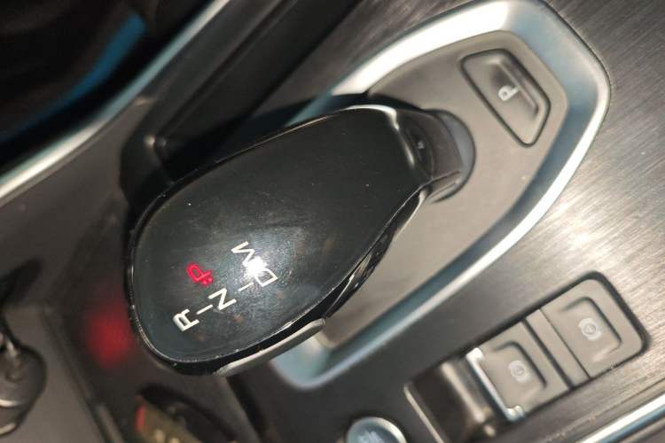 Used Haval H6 2023 National Trend Edition 1.5T Automatic Urban Version Gear Lever
