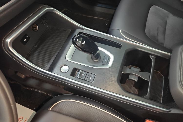 Used Haval H6 2023 National Trend Edition 1.5T Automatic Urban Version Gear Lever