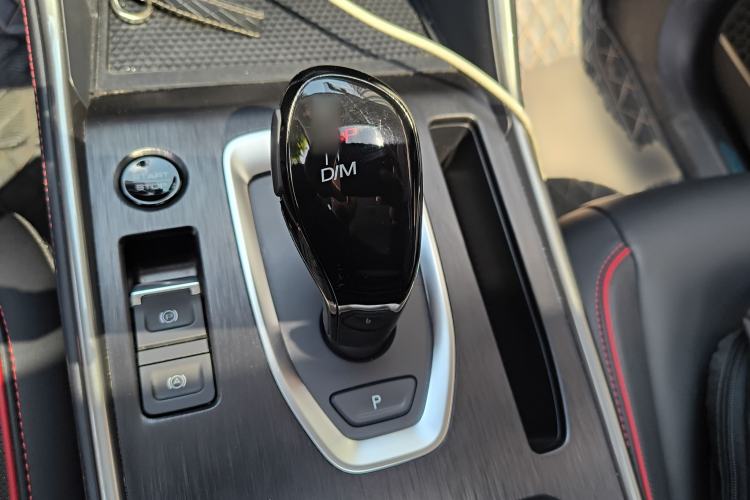 Used Haval H6 2023 National Trend Edition 1.5T Automatic Urban Version Gear Lever