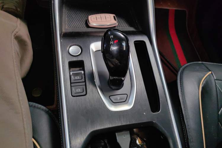 Used Haval H6 2023 National Trend Edition 1.5T Automatic Urban Version Gear Lever