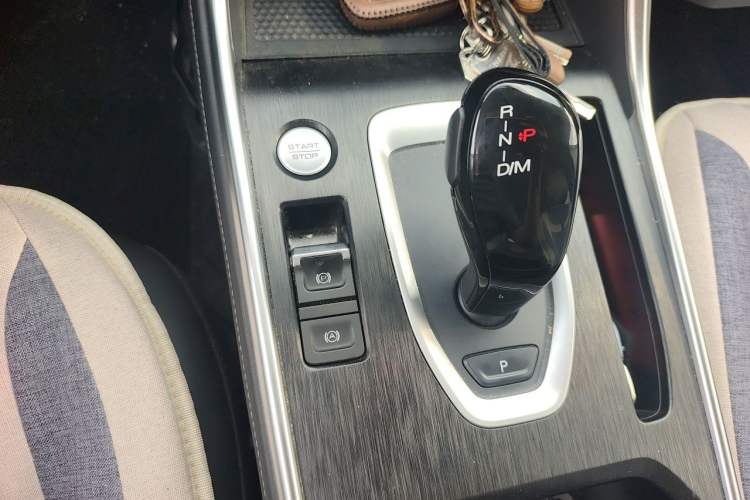 Used Haval H6 2023 National Trend Edition 1.5T Automatic Urban Version Gear Lever