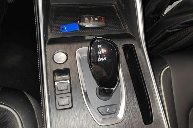 Used Haval H6 2023 National Trend Edition 1.5T Automatic Urban Version Gear Lever
