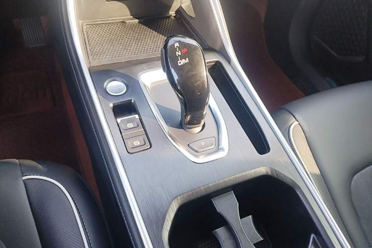 Used Haval H6 2023 National Trend Edition 1.5T Automatic Urban Version Gear Lever