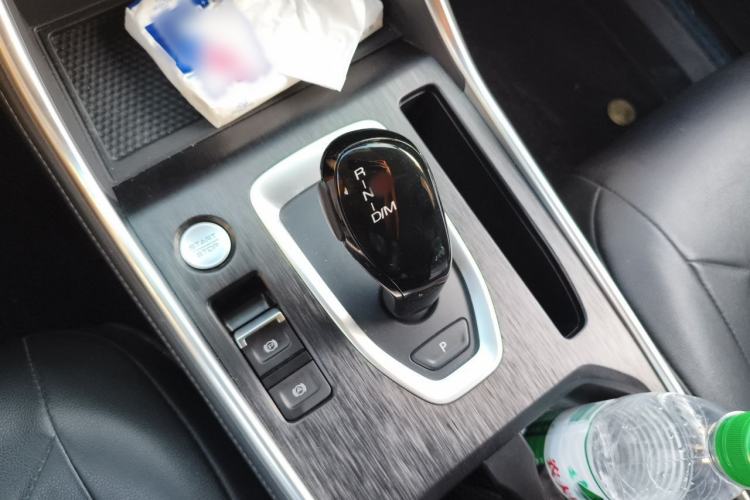 Used Haval H6 2023 National Trend Edition 1.5T Automatic Urban Version Gear Lever