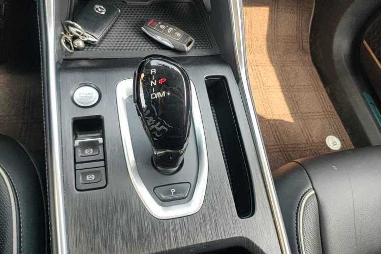 Used Haval H6 2023 National Trend Edition 1.5T Automatic Urban Version Gear Lever