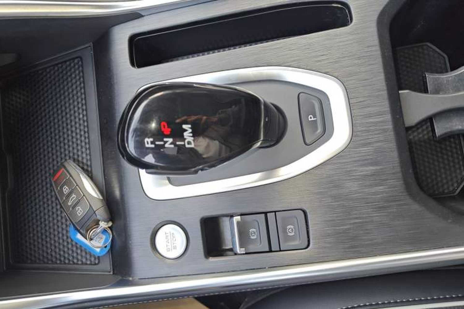 Used Haval H6 2023 National Trend Edition 1.5T Automatic Urban Version Gear Lever