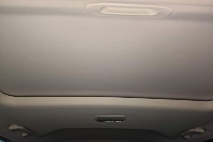 Used Haval H6 2023 National Trend Edition 1.5T Automatic Urban Version Headliner