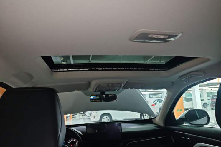 Used Haval H6 2023 National Trend Edition 1.5T Automatic Urban Version Headliner