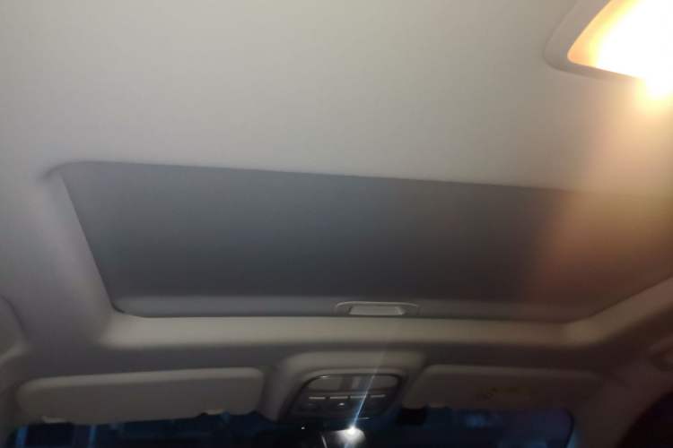 Used Haval H6 2023 National Trend Edition 1.5T Automatic Urban Version Headliner