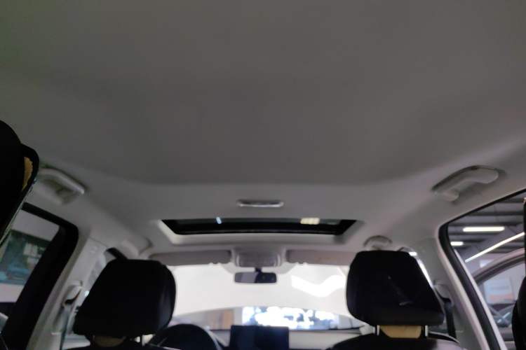 Used Haval H6 2023 National Trend Edition 1.5T Automatic Urban Version Headliner