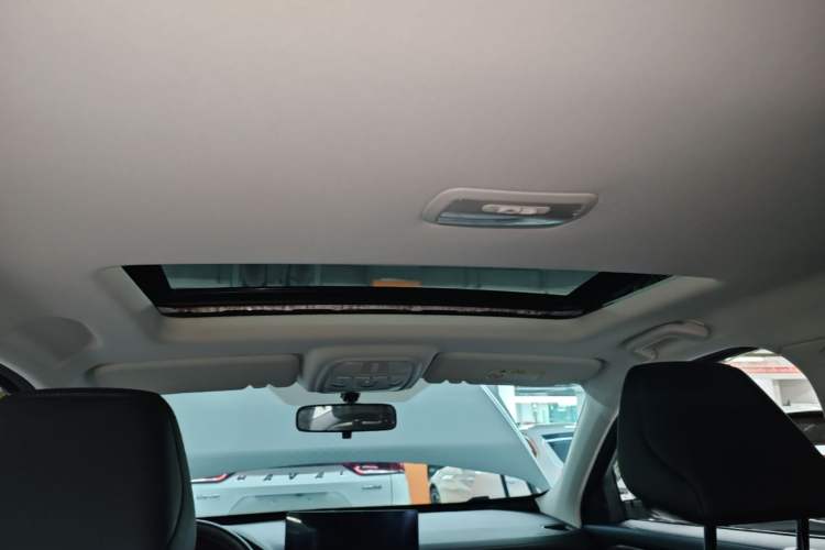 Used Haval H6 2023 National Trend Edition 1.5T Automatic Urban Version Headliner