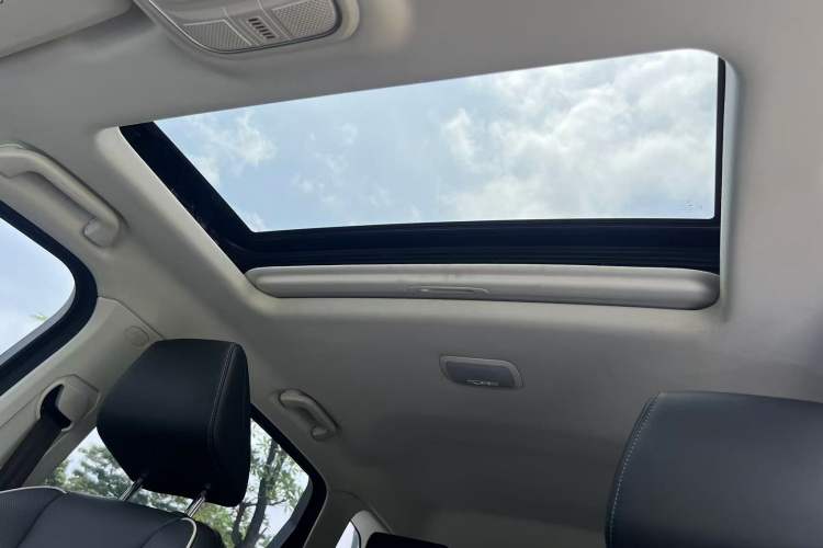 Used Haval H6 2023 National Trend Edition 1.5T Automatic Urban Version Headliner