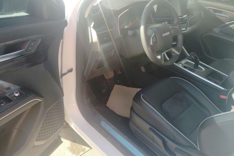 Used Haval H6 2023 National Trend Edition 1.5T Automatic Urban Version Interior 3