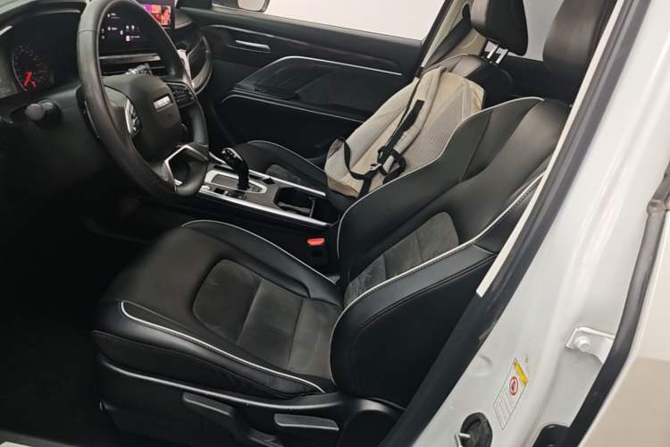 Used Haval H6 2023 National Trend Edition 1.5T Automatic Urban Version Interior 3