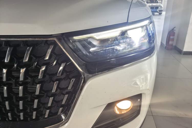Used Haval H6 2023 National Trend Edition 1.5T Automatic Champion Version Left Front Headlight