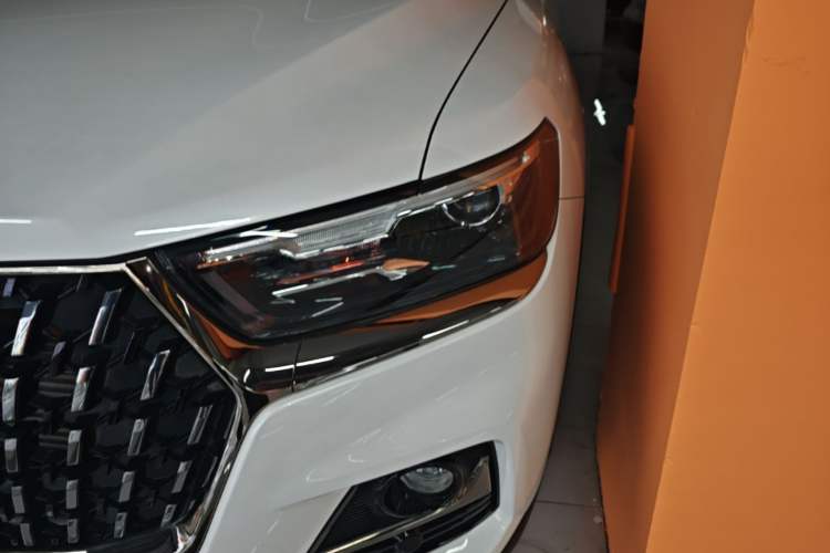 Used Haval H6 2023 National Trend Edition 1.5T Automatic Urban Version Left Front Headlight