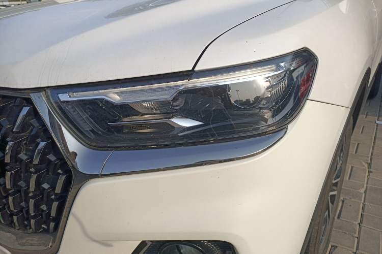 Used Haval H6 2023 National Trend Edition 1.5T Automatic Urban Version Left Front Headlight