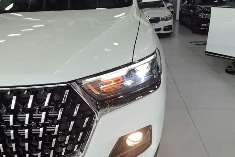 Used Haval H6 2023 National Trend Edition 1.5T Automatic Champion Version Left Front Headlight