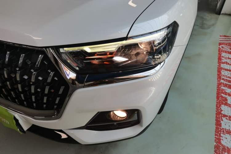 Used Haval H6 2023 National Trend Edition 1.5T Automatic Urban Version Left Front Headlight
