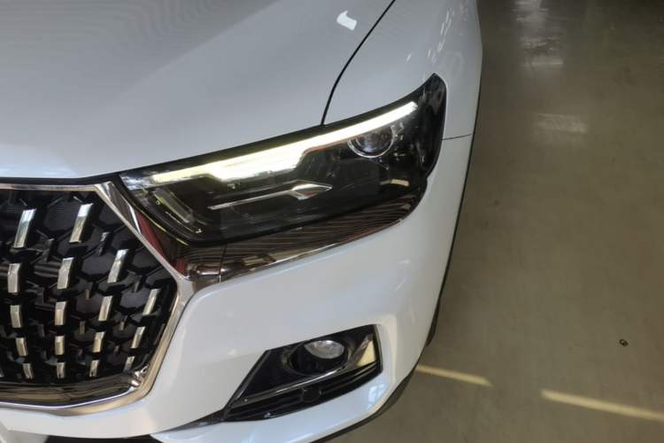 Used Haval H6 2023 National Trend Edition 1.5T Automatic Urban Version Left Front Headlight