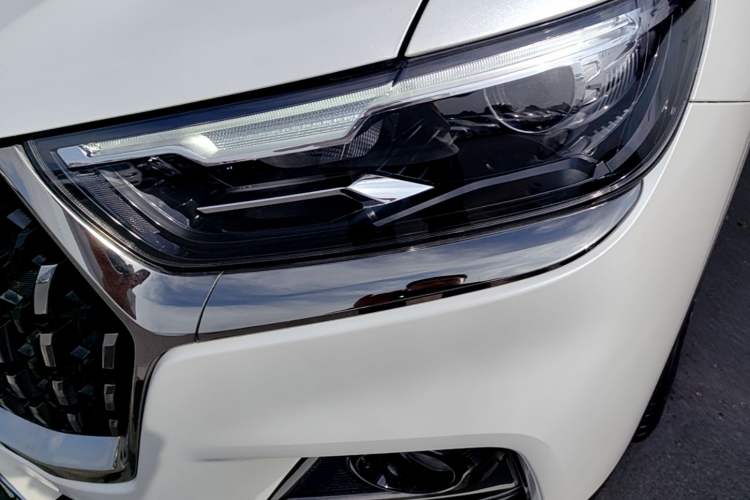 Used Haval H6 2023 National Trend Edition 1.5T Automatic Champion Version Left Front Headlight