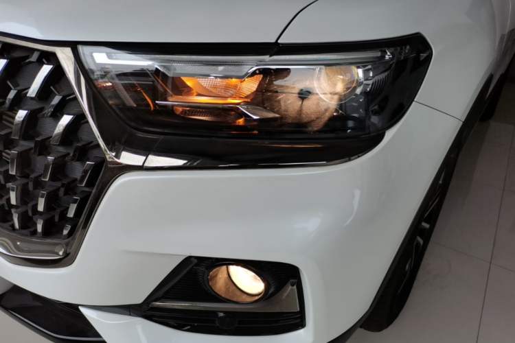 Used Haval H6 2023 National Trend Edition 1.5T Automatic Urban Version Left Front Headlight
