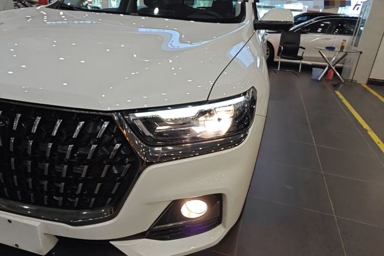 Used Haval H6 2023 National Trend Edition 1.5T Automatic Urban Version Left Front Headlight