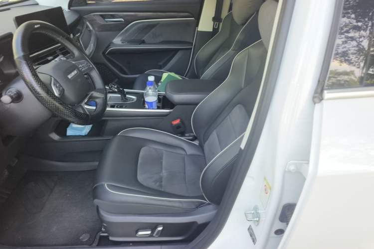 Used Haval H6 2023 National Trend Edition 1.5T Automatic Champion Version Left Front Seat