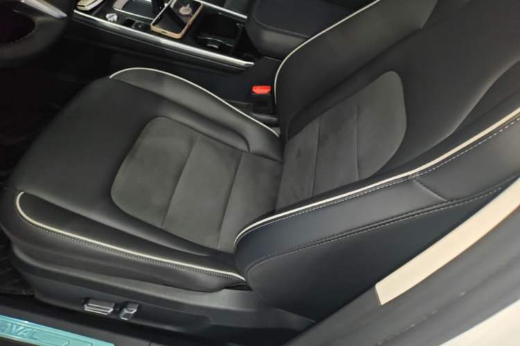 Used Haval H6 2023 National Trend Edition 1.5T Automatic Champion Version Left Front Seat