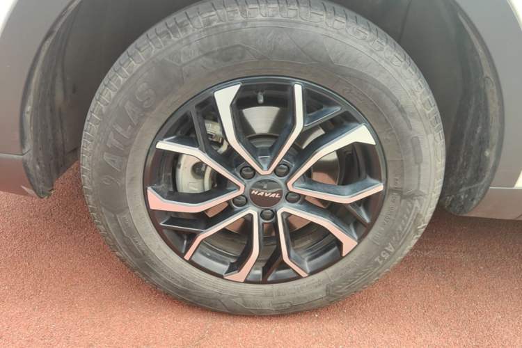 Used Haval H6 2023 National Trend Edition 1.5T Automatic Urban Version Left Front Wheel Hub