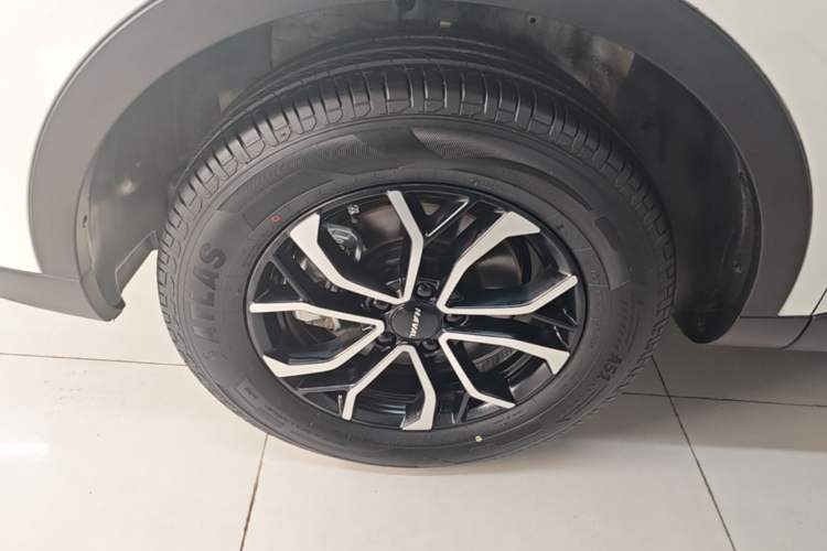 Used Haval H6 2023 National Trend Edition 1.5T Automatic Urban Version Left Front Wheel Hub
