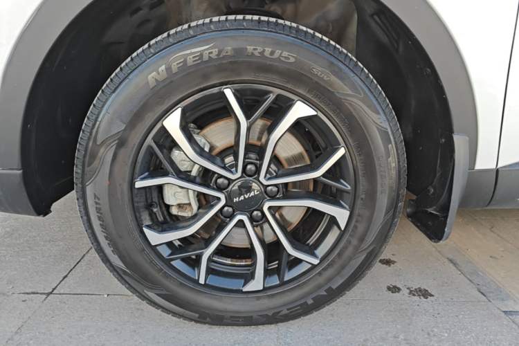 Used Haval H6 2023 National Trend Edition 1.5T Automatic Urban Version Left Front Wheel Hub