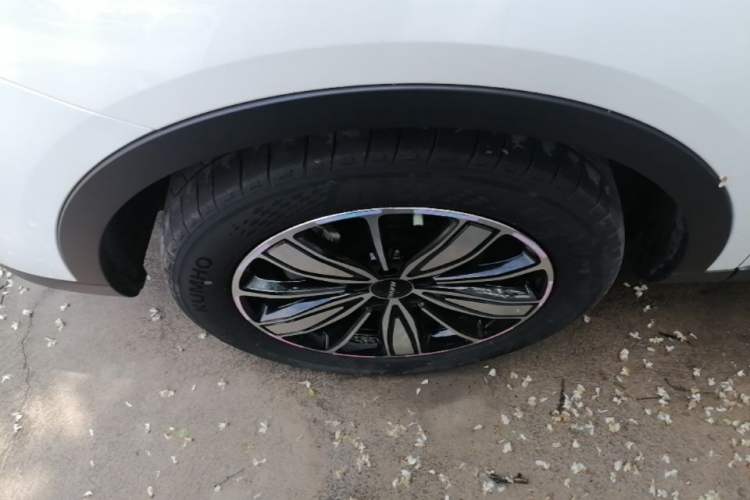 Used Haval H6 2023 National Trend Edition 1.5T Automatic Champion Version Left Front Wheel Hub
