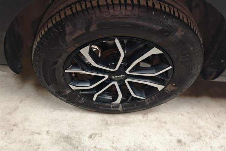 Used Haval H6 2023 National Trend Edition 1.5T Automatic Urban Version Left Front Wheel Hub
