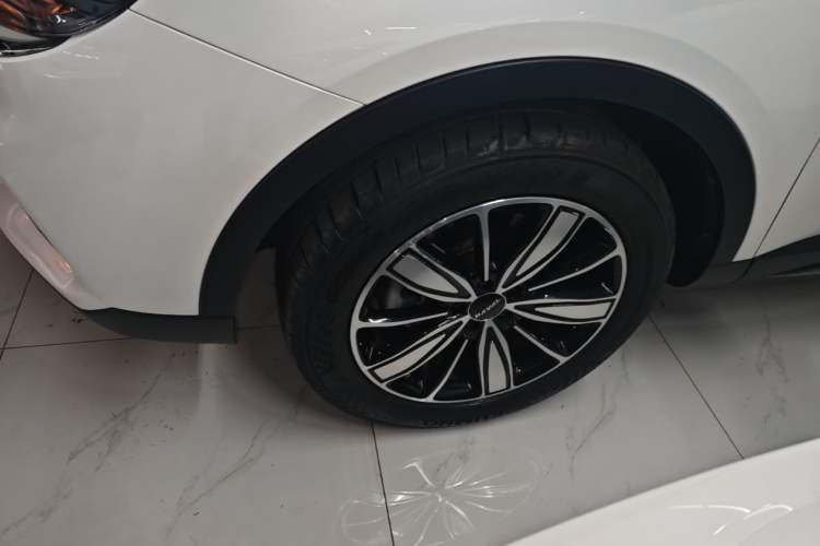 Used Haval H6 2023 National Trend Edition 1.5T Automatic Champion Version Left Front Wheel Hub