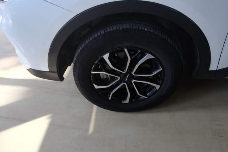 Used Haval H6 2023 National Trend Edition 1.5T Automatic Urban Version Left Front Wheel Hub