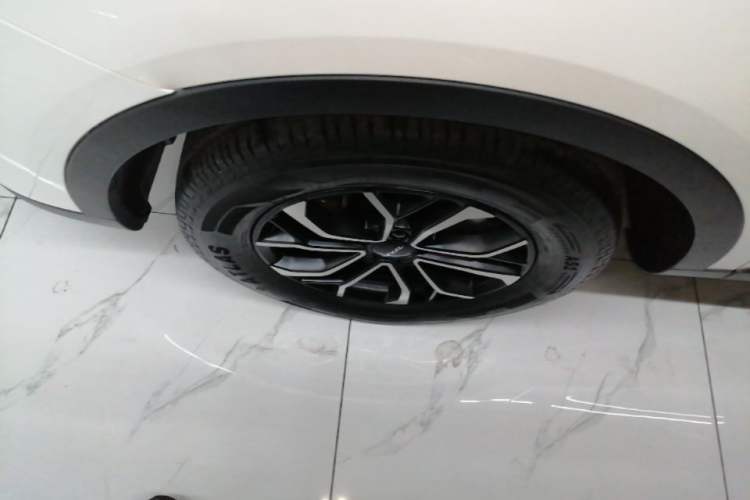 Used Haval H6 2023 National Trend Edition 1.5T Automatic Urban Version Left Front Wheel Hub