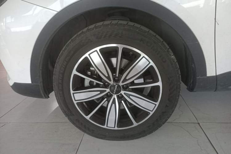 Used Haval H6 2023 National Trend Edition 1.5T Automatic Champion Version Left Front Wheel Hub