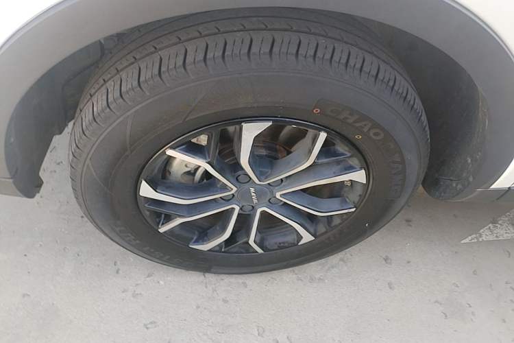Used Haval H6 2023 National Trend Edition 1.5T Automatic Urban Version Left Front Wheel Hub