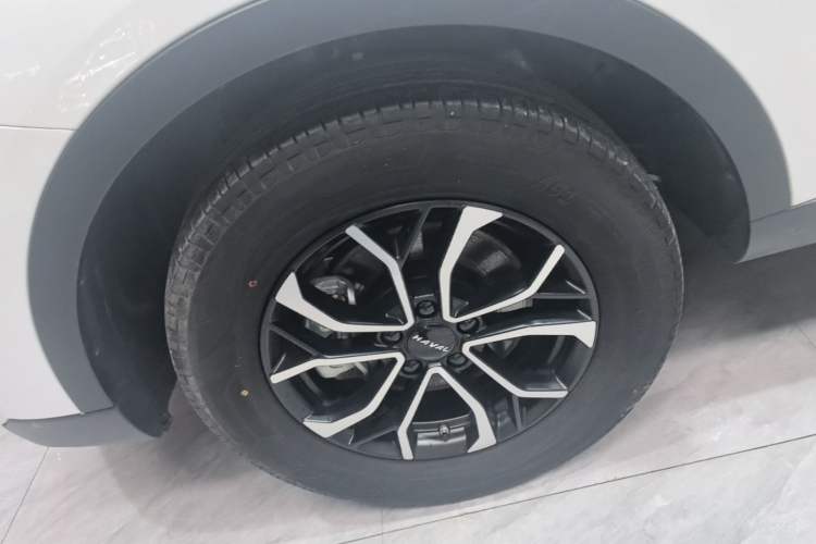 Used Haval H6 2023 National Trend Edition 1.5T Automatic Urban Version Left Front Wheel Hub