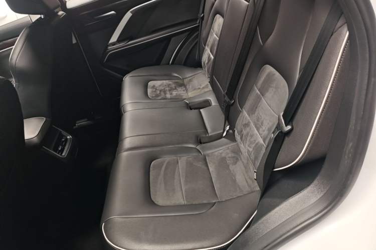 Used Haval H6 2023 National Trend Edition 1.5T Automatic Urban Version Left Rear Seat