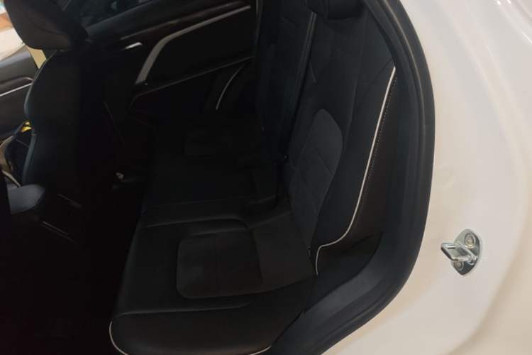 Used Haval H6 2023 National Trend Edition 1.5T Automatic Urban Version Left Rear Seat