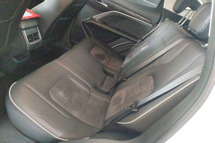 Used Haval H6 2023 National Trend Edition 1.5T Automatic Urban Version Left Rear Seat