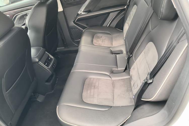 Used Haval H6 2023 National Trend Edition 1.5T Automatic Urban Version Left Rear Seat