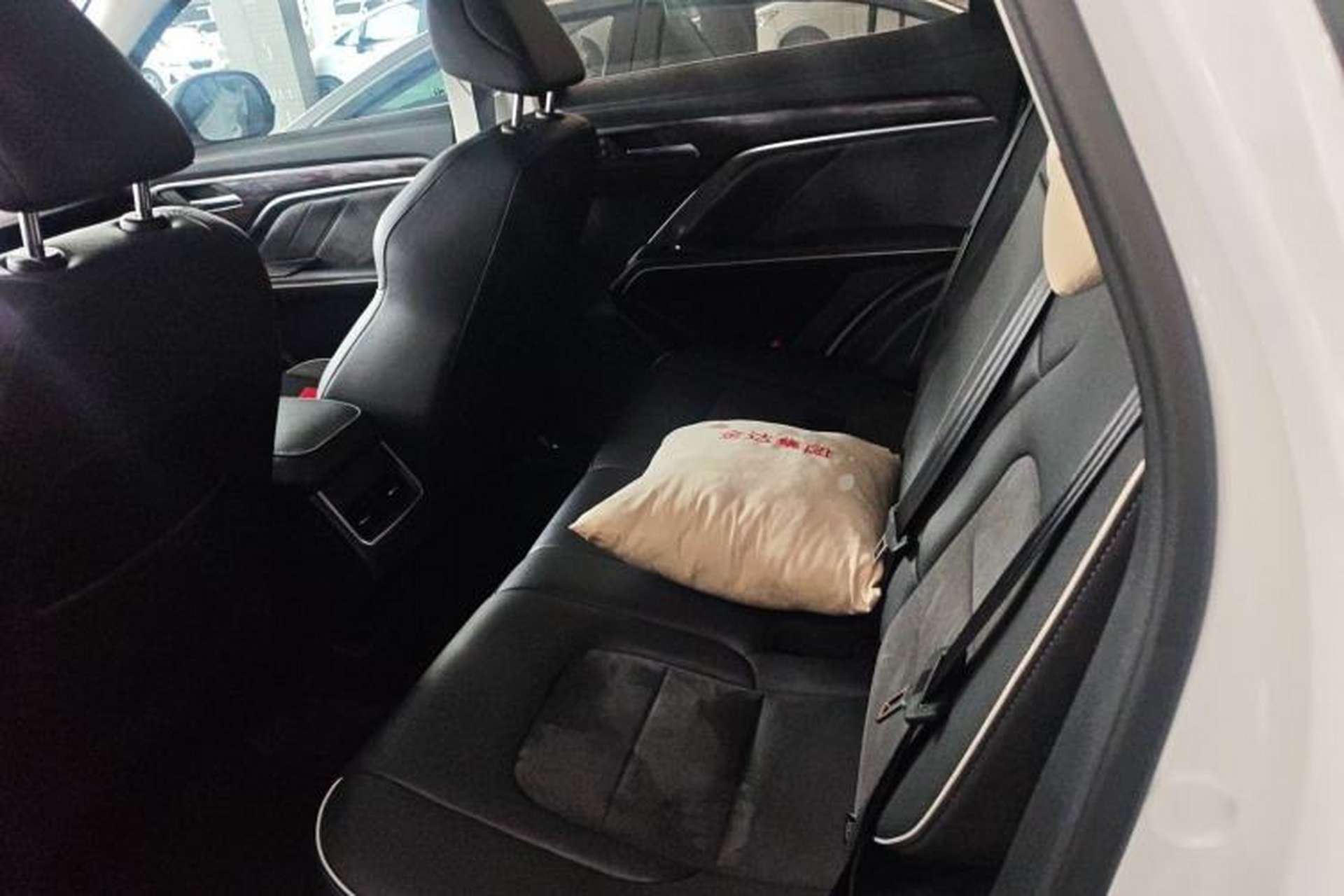 Used Haval H6 2023 National Trend Edition 1.5T Automatic Urban Version Left Rear Seat
