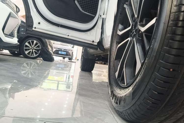 Used Haval H6 2023 National Trend Edition 1.5T Automatic Urban Version Left Side Sill